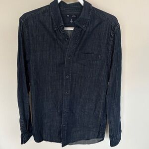 GAP Men's Dark Blue Casual Button-Down Shirt